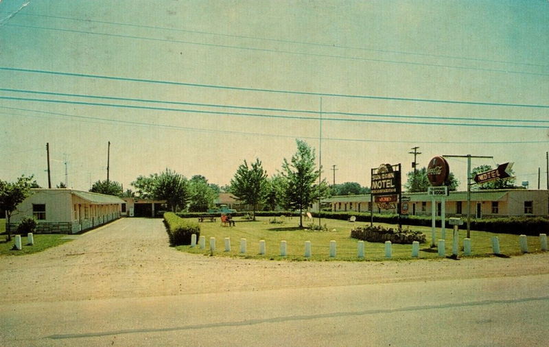 Sundown Motel - Old Postcard